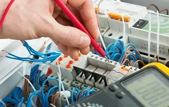 Professional electrician in Whitechapel